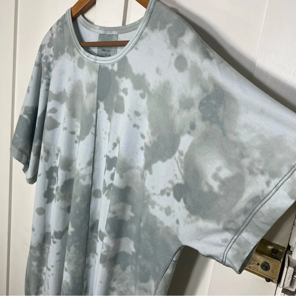 Nike Yoga Dri-fit Allover Print Yoga Top Blue Green XL